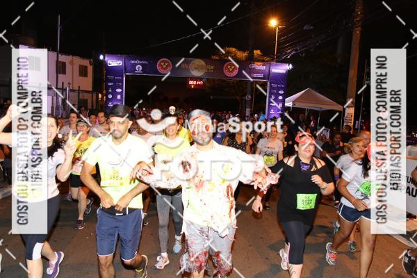 Buy your photos of the eventHalloween Run on Fotop