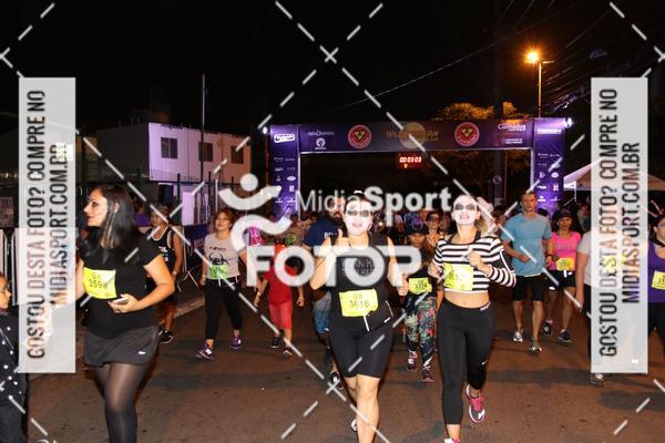 Buy your photos of the eventHalloween Run on Fotop