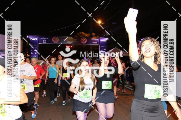 Buy your photos of the eventHalloween Run on Fotop