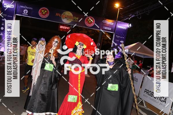 Buy your photos of the eventHalloween Run on Fotop