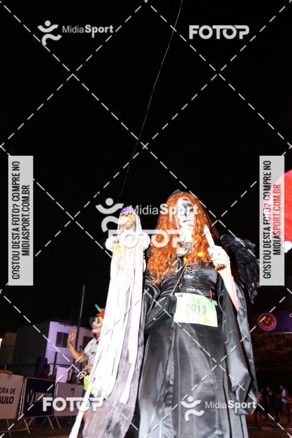 Buy your photos of the eventHalloween Run on Fotop