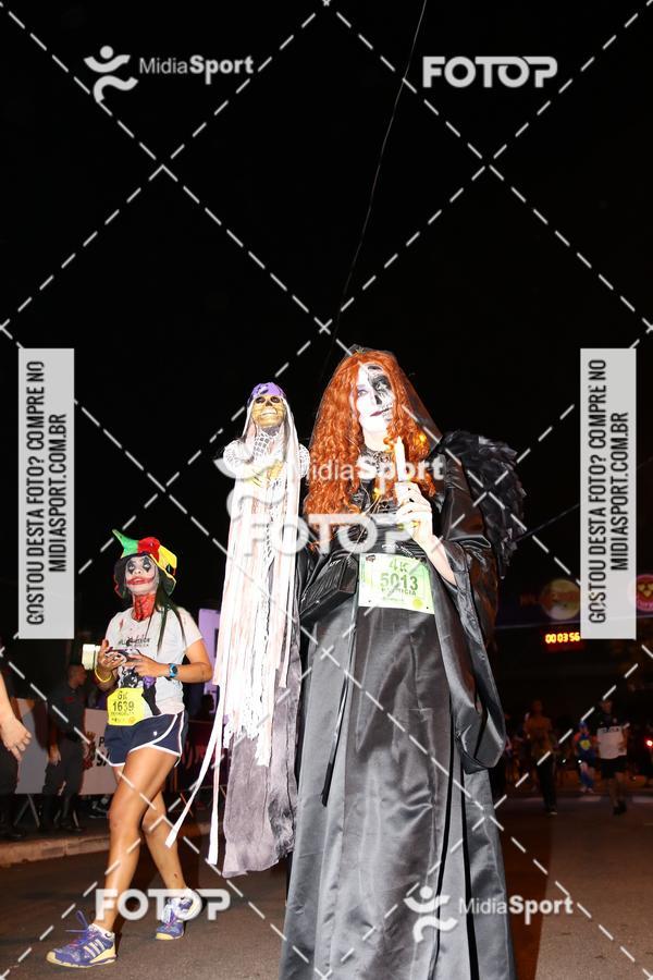Buy your photos of the eventHalloween Run on Fotop