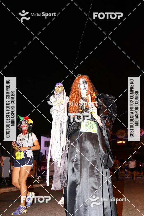 Buy your photos of the eventHalloween Run on Fotop