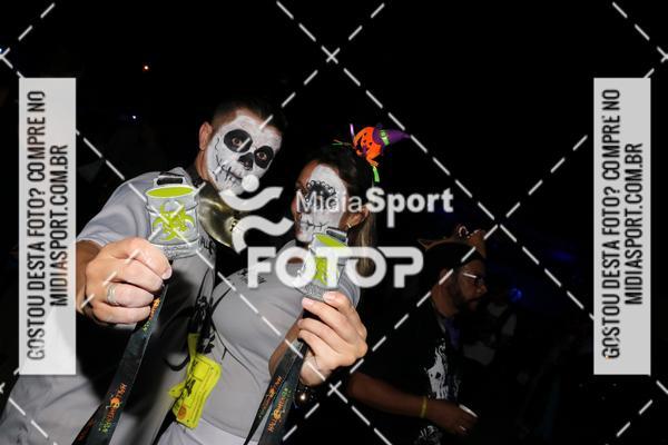 Buy your photos of the eventHalloween Run on Fotop