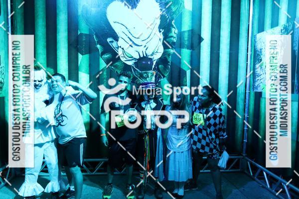 Buy your photos of the eventHalloween Run on Fotop