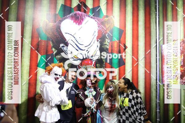 Buy your photos of the eventHalloween Run on Fotop