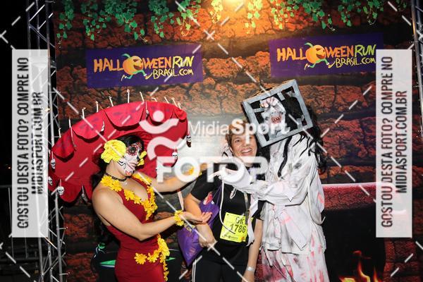 Buy your photos of the eventHalloween Run on Fotop