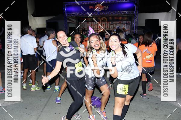 Buy your photos of the eventHalloween Run on Fotop