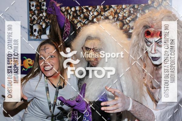 Buy your photos of the eventHalloween Run on Fotop