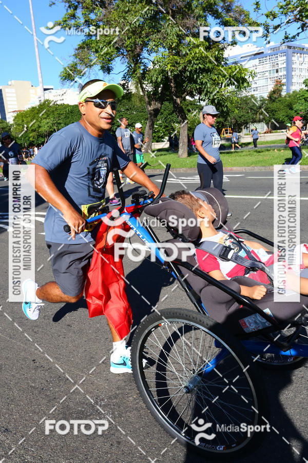 Buy your photos of the eventCorrida Liga da Justia - Rio on Fotop