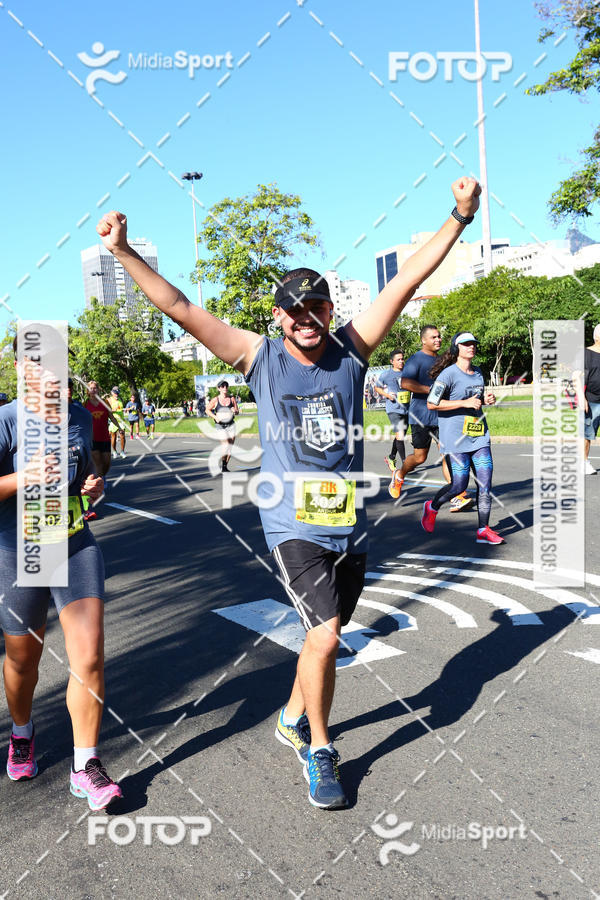 Buy your photos of the eventCorrida Liga da Justia - Rio on Fotop