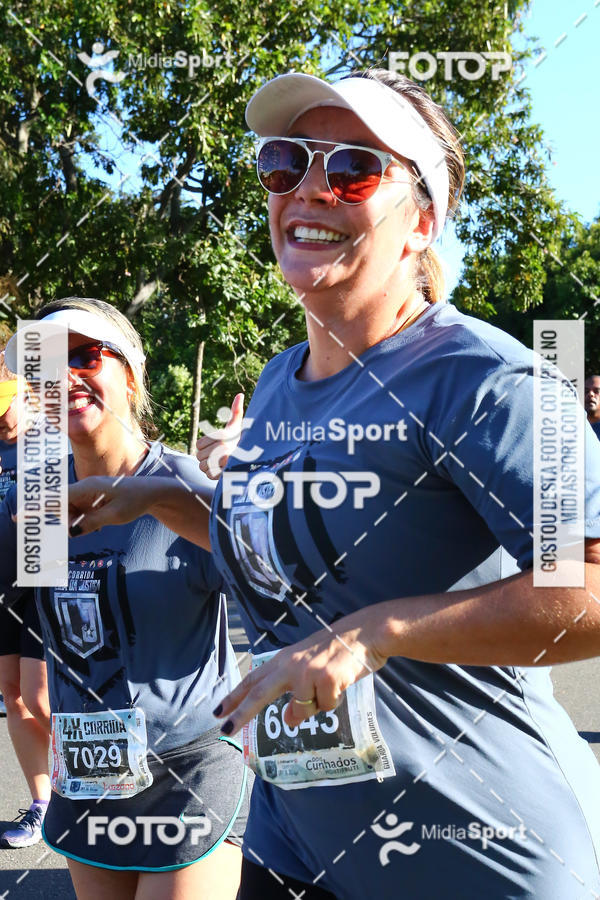 Buy your photos of the eventCorrida Liga da Justia - Rio on Fotop