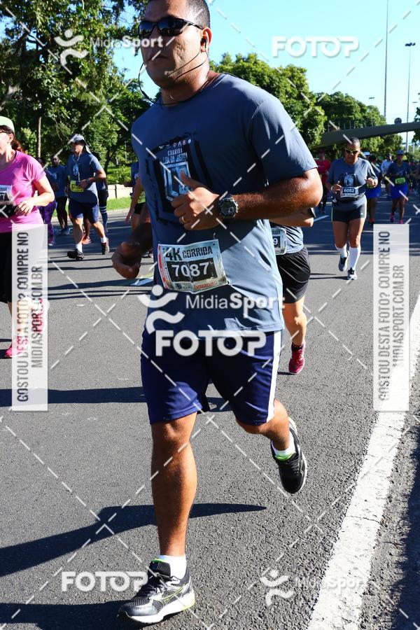 Buy your photos of the eventCorrida Liga da Justia - Rio on Fotop