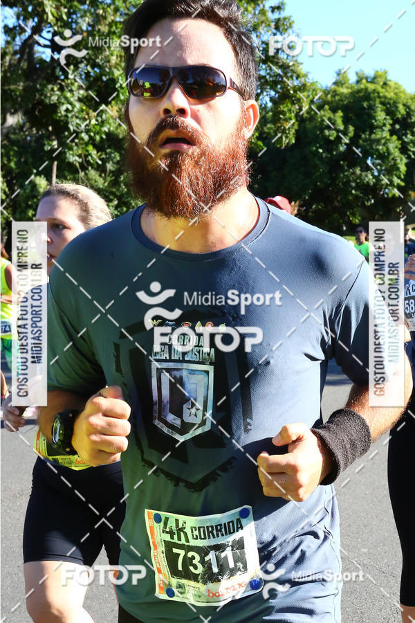 Buy your photos of the eventCorrida Liga da Justia - Rio on Fotop