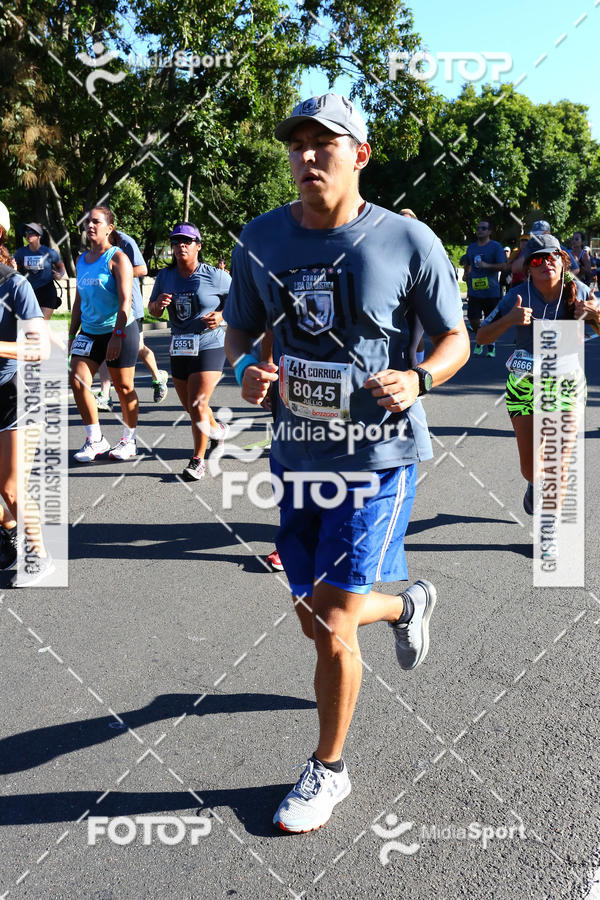 Buy your photos of the eventCorrida Liga da Justia - Rio on Fotop