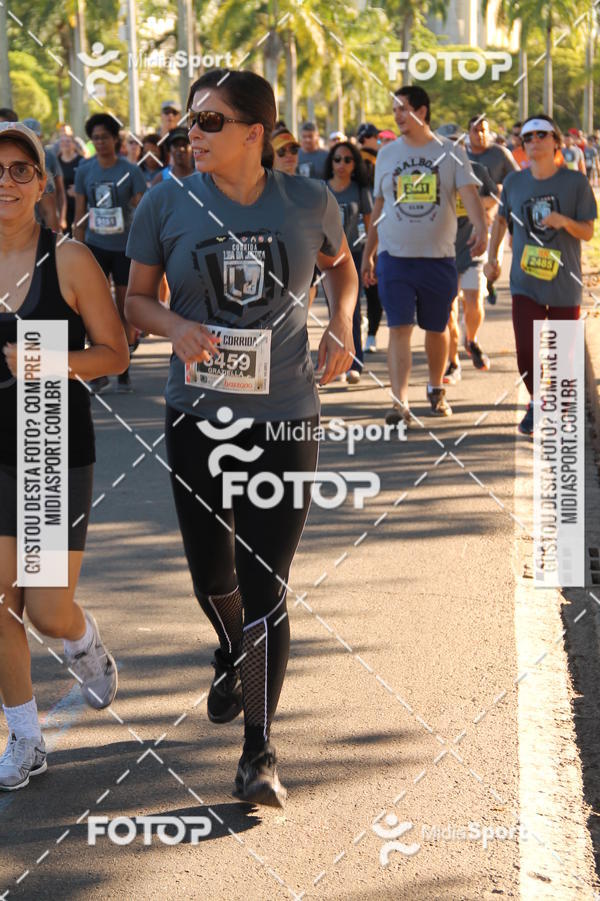 Buy your photos of the eventCorrida Liga da Justia - Rio on Fotop