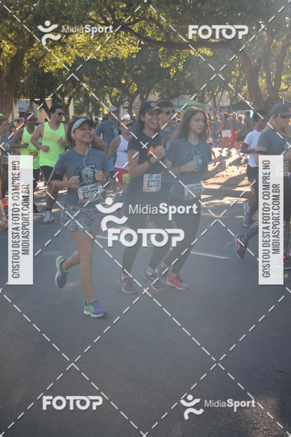 Buy your photos of the eventCorrida Liga da Justia - Rio on Fotop