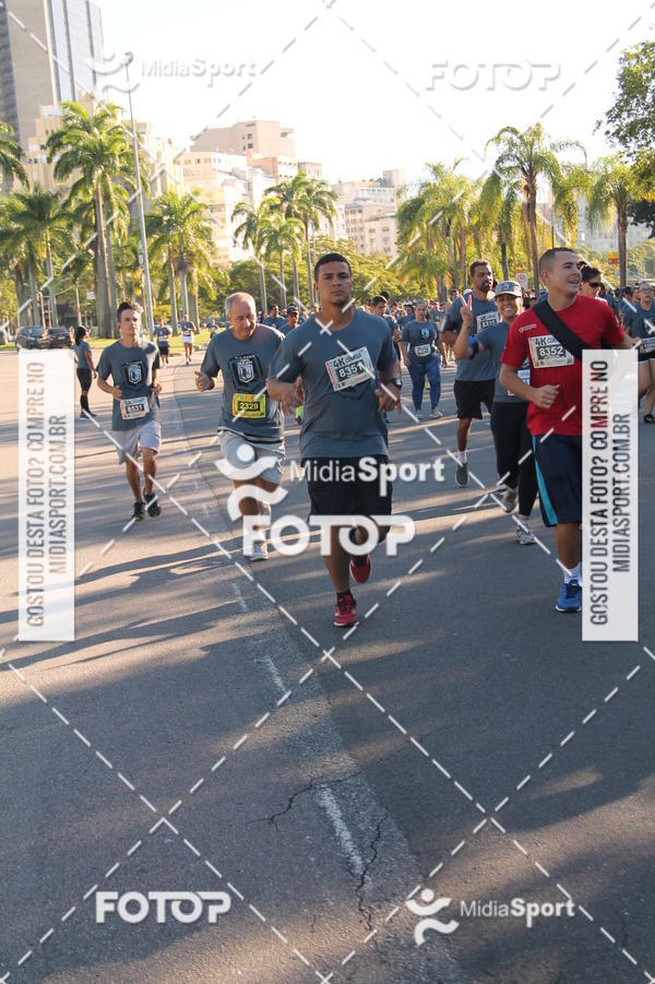 Buy your photos of the eventCorrida Liga da Justia - Rio on Fotop