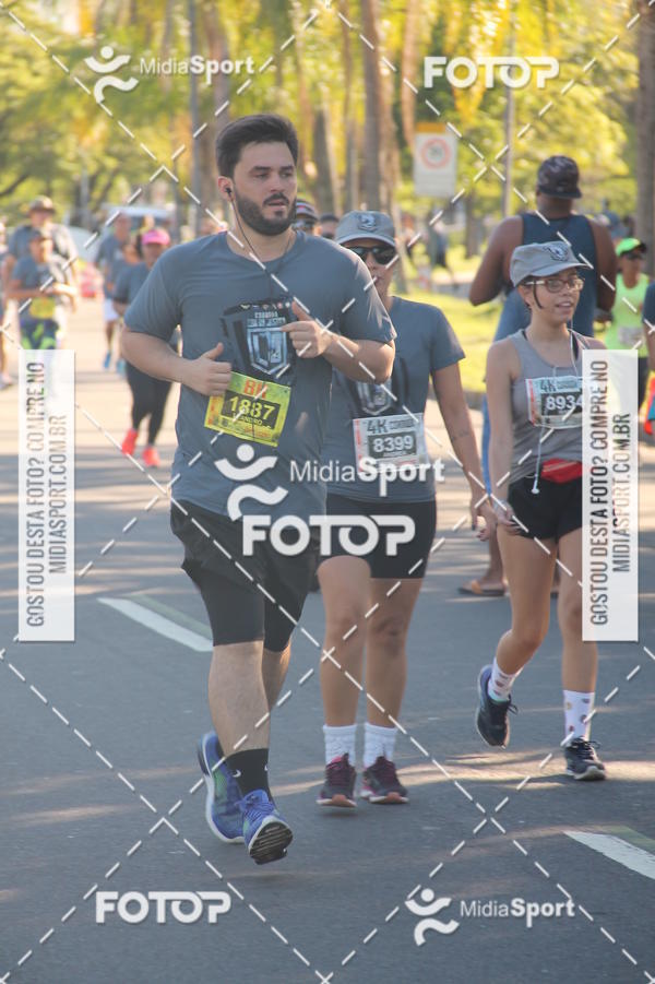 Buy your photos of the eventCorrida Liga da Justia - Rio on Fotop