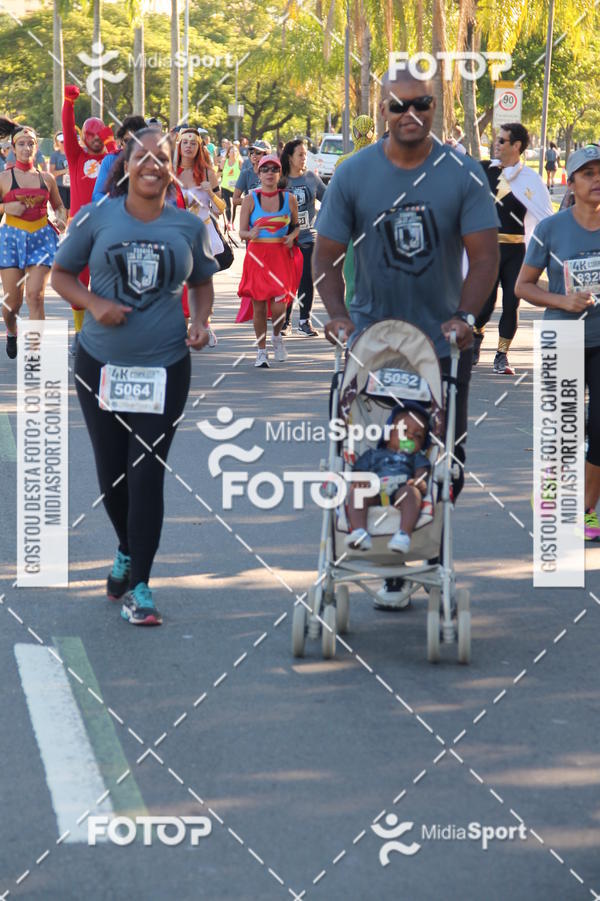 Buy your photos of the eventCorrida Liga da Justia - Rio on Fotop