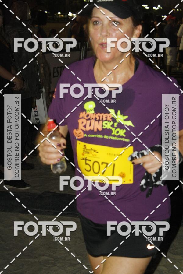 Buy your photos of the eventCorrida Monster Run 5K e 10K - Santos on Fotop