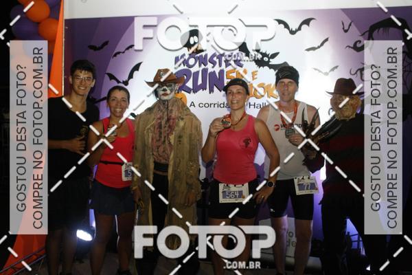 Buy your photos of the eventCorrida Monster Run 5K e 10K - Santos on Fotop