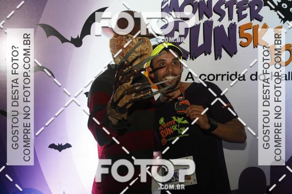 Buy your photos of the eventCorrida Monster Run 5K e 10K - Santos on Fotop
