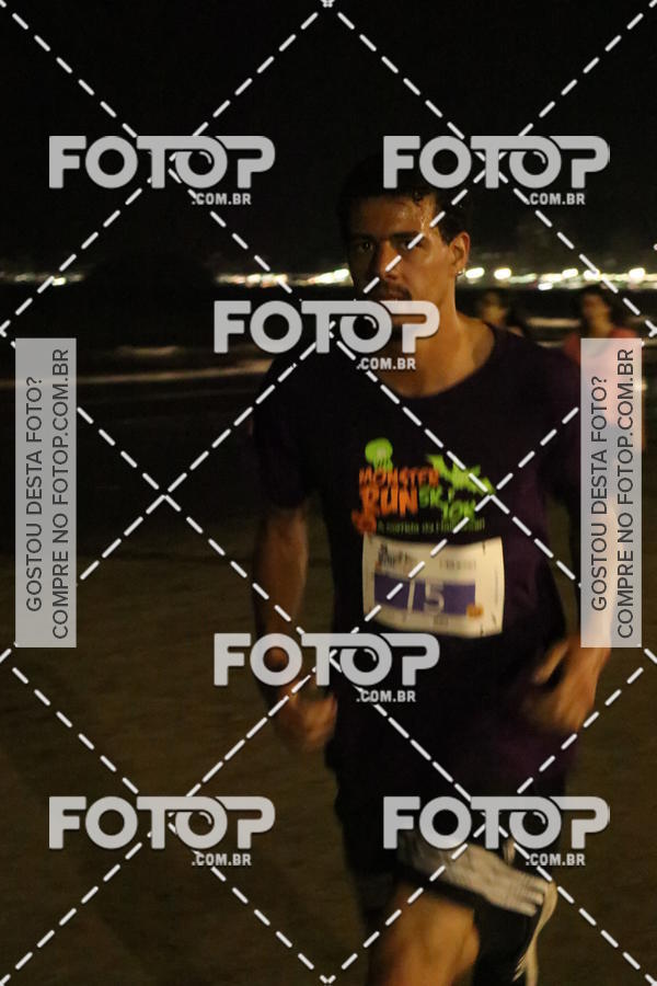 Buy your photos of the eventCorrida Monster Run 5K e 10K - Santos on Fotop