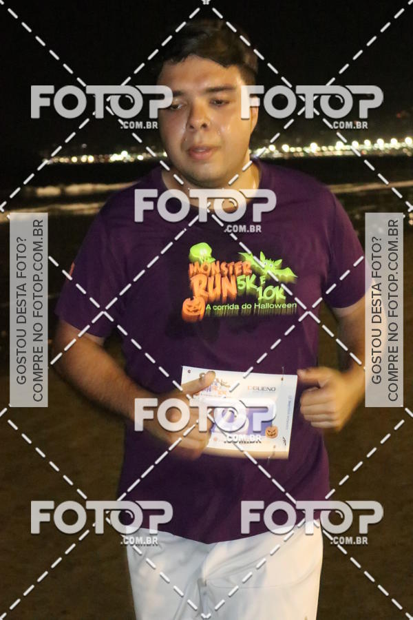 Buy your photos of the eventCorrida Monster Run 5K e 10K - Santos on Fotop
