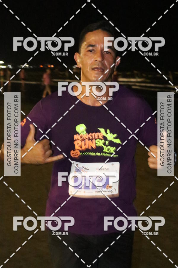 Buy your photos of the eventCorrida Monster Run 5K e 10K - Santos on Fotop