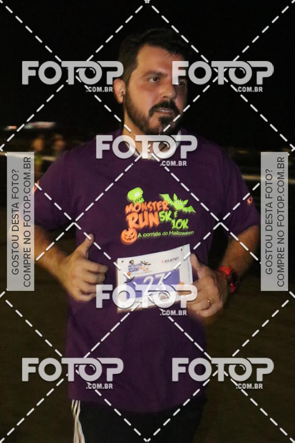 Buy your photos of the eventCorrida Monster Run 5K e 10K - Santos on Fotop