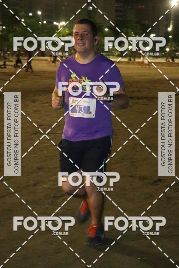 Buy your photos of the eventCorrida Monster Run 5K e 10K - Santos on Fotop
