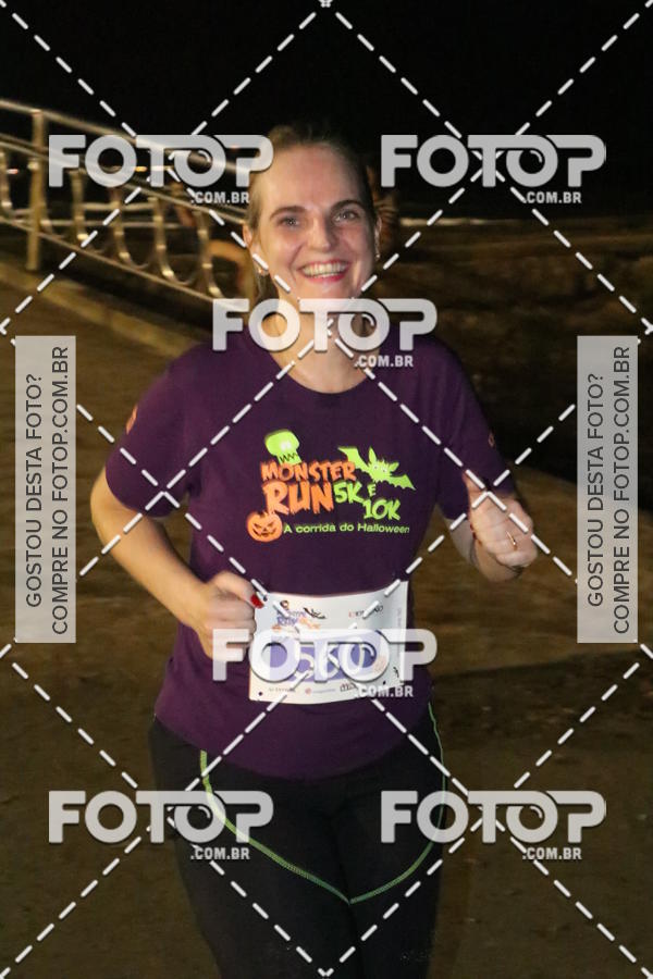 Buy your photos of the eventCorrida Monster Run 5K e 10K - Santos on Fotop