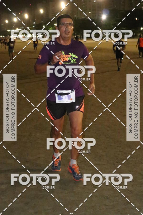Buy your photos of the eventCorrida Monster Run 5K e 10K - Santos on Fotop