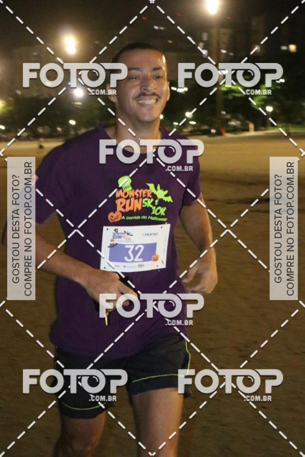 Buy your photos of the eventCorrida Monster Run 5K e 10K - Santos on Fotop