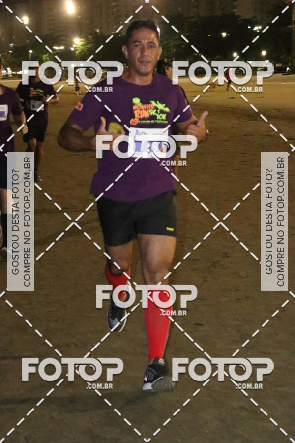 Buy your photos of the eventCorrida Monster Run 5K e 10K - Santos on Fotop