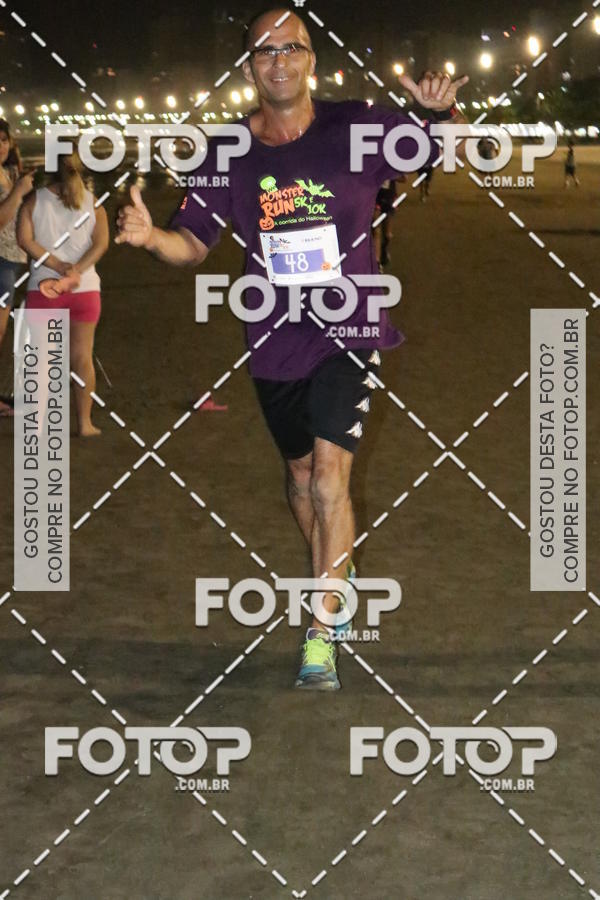 Buy your photos of the eventCorrida Monster Run 5K e 10K - Santos on Fotop
