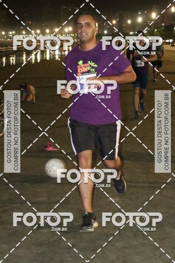 Buy your photos of the eventCorrida Monster Run 5K e 10K - Santos on Fotop