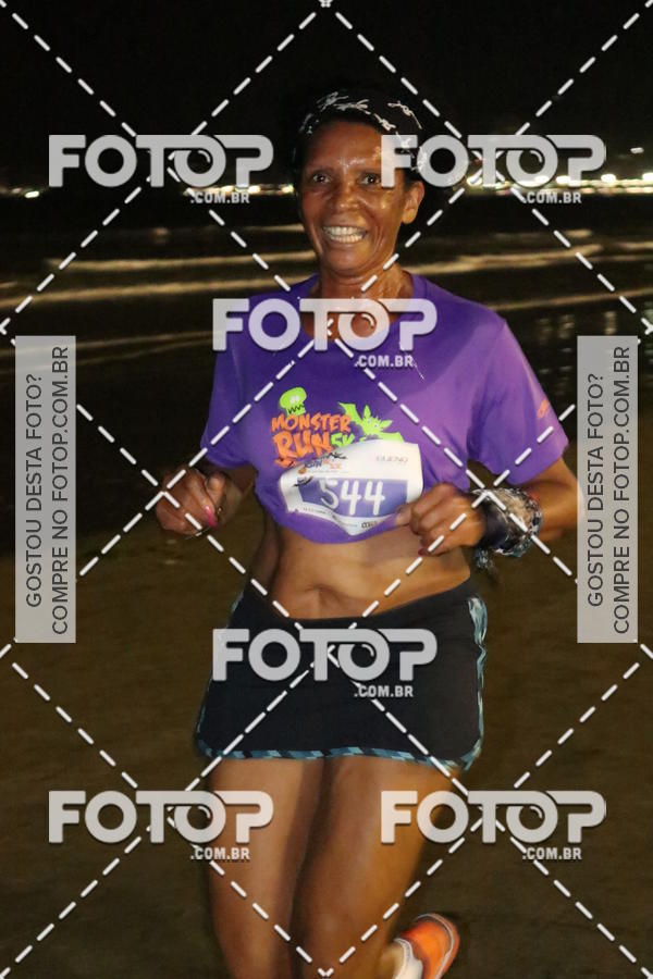 Buy your photos of the eventCorrida Monster Run 5K e 10K - Santos on Fotop