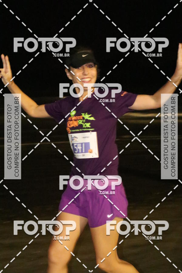 Buy your photos of the eventCorrida Monster Run 5K e 10K - Santos on Fotop