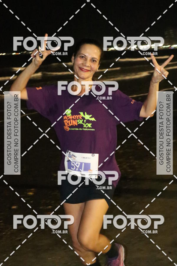 Buy your photos of the eventCorrida Monster Run 5K e 10K - Santos on Fotop