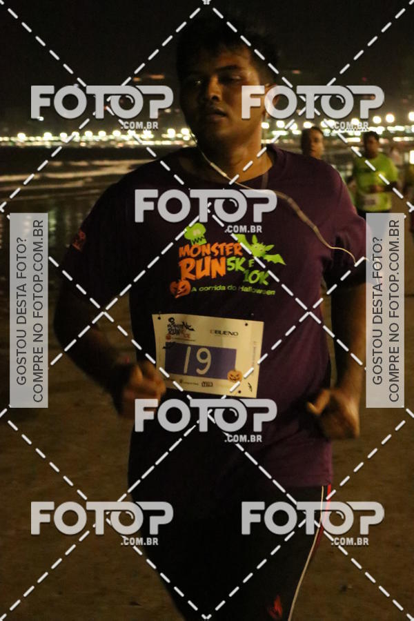 Buy your photos of the eventCorrida Monster Run 5K e 10K - Santos on Fotop