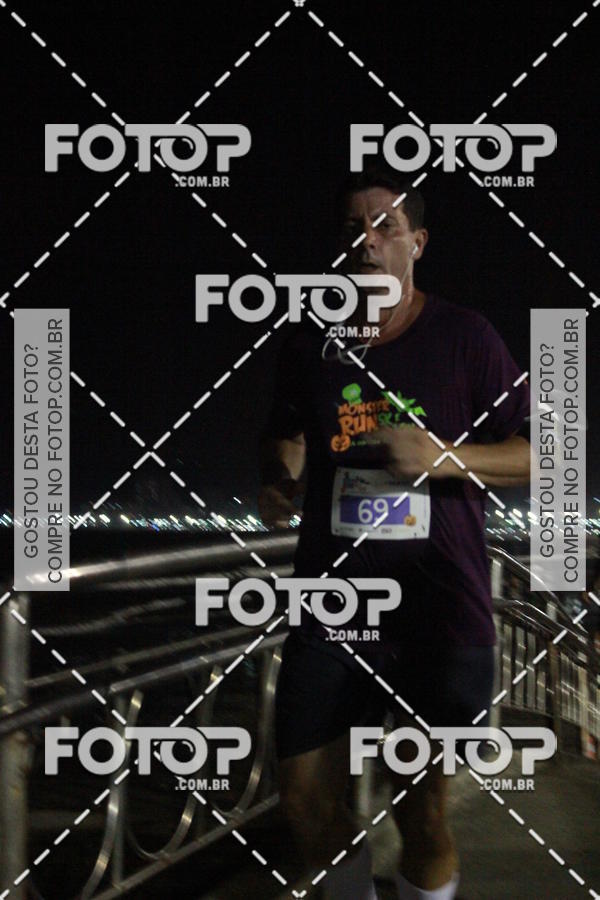 Buy your photos of the eventCorrida Monster Run 5K e 10K - Santos on Fotop