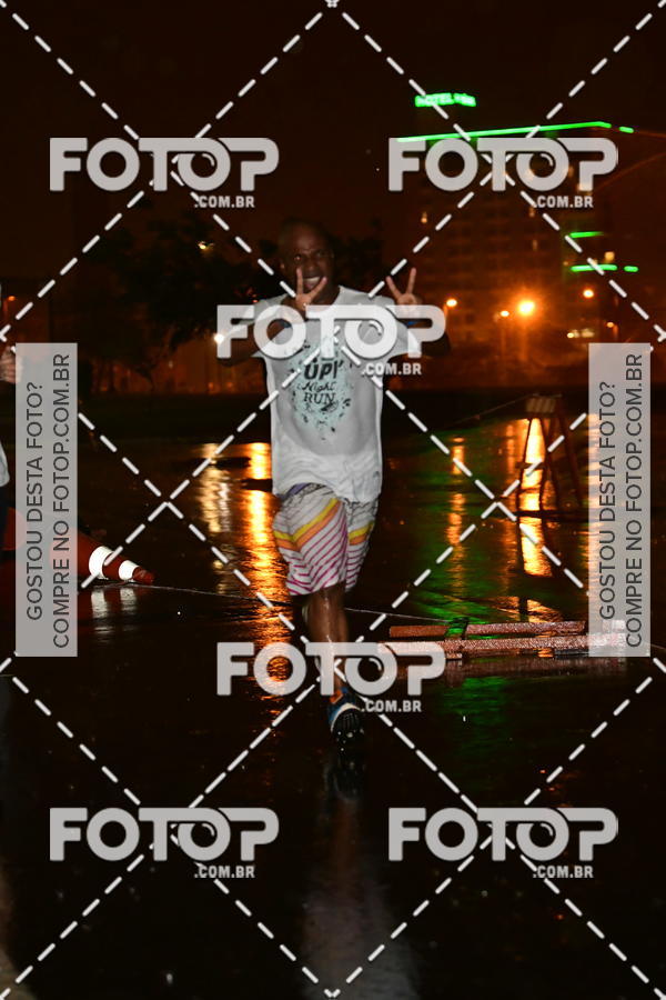 Buy your photos of the eventUp Night Run - Paul�nia on Fotop