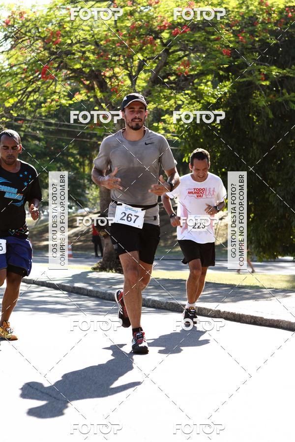 Buy your photos of the eventCorrida e Caminhada Marines 5K - Quinta da Boa Vista on Fotop
