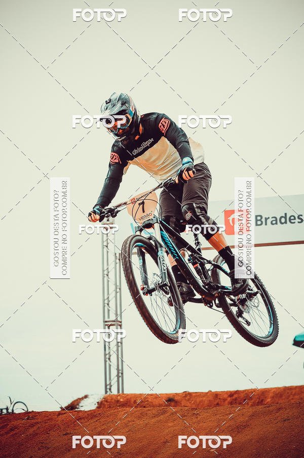 Buy your photos of the eventCopa Am�rica de Down Hill 4X on Fotop