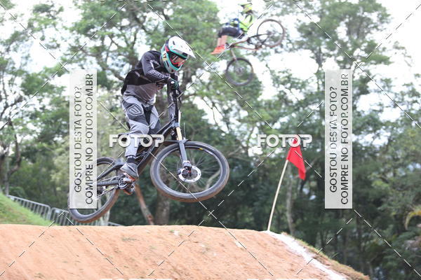 Buy your photos of the eventCopa Am�rica de Down Hill 4X on Fotop