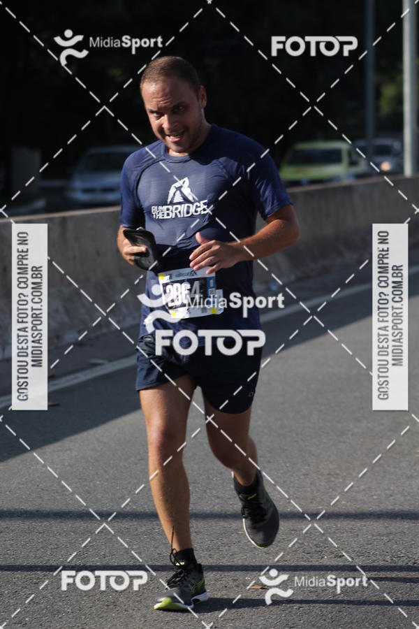Buy your photos of the eventRun The Bridge on Fotop