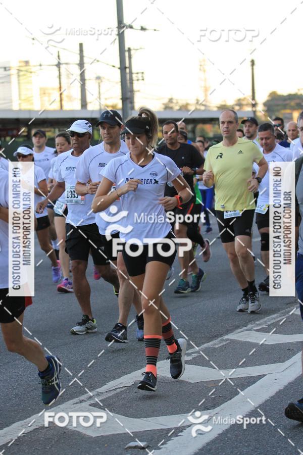 Buy your photos of the eventAthenas 15k - So Paulo on Fotop
