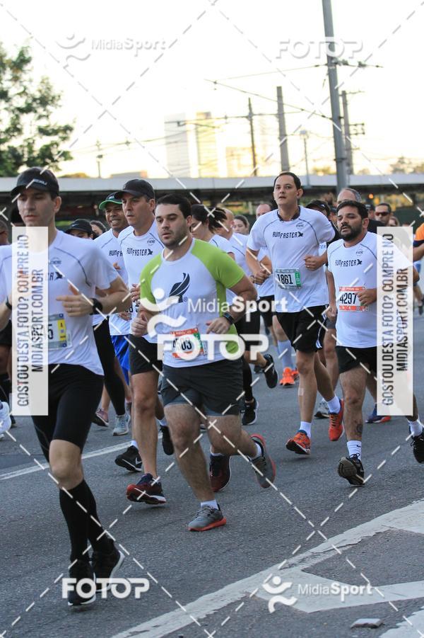 Buy your photos of the eventAthenas 15k - So Paulo on Fotop
